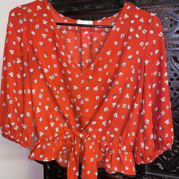Red Blouse with White Floral design - Picture 1 of 3